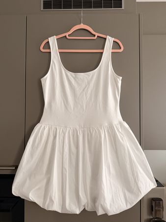 Neues Kleid von Mango, Grösse L, Freizeitkleid