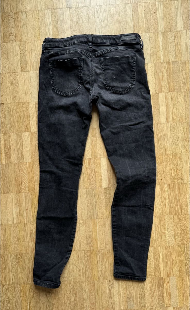 Diesel Jeans: Diesel Gracey, W28 L32 – Gebraucht aus Zürich von mybuybye 4