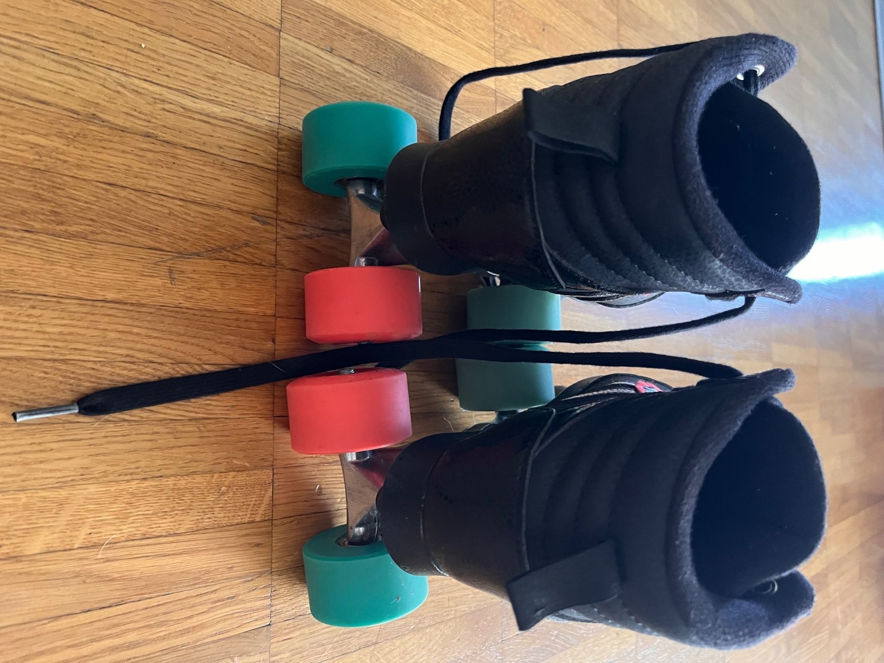 Decathlon Pattini in linea & Pattini a rotelle: Patins a Roulettes Oxelo T.31 – Usato da Rolle venduto da Tico13 2
