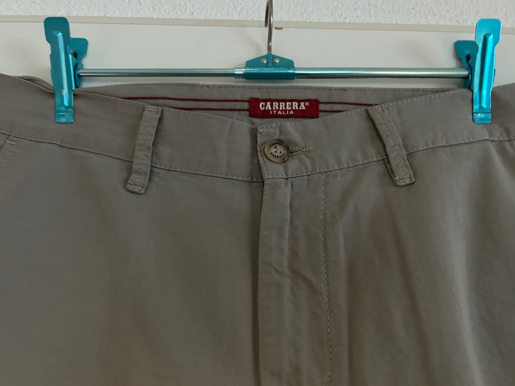 Carrera Pantaloni: Kurze Hosen – Usato da Zumikon venduto da Uranus88 1