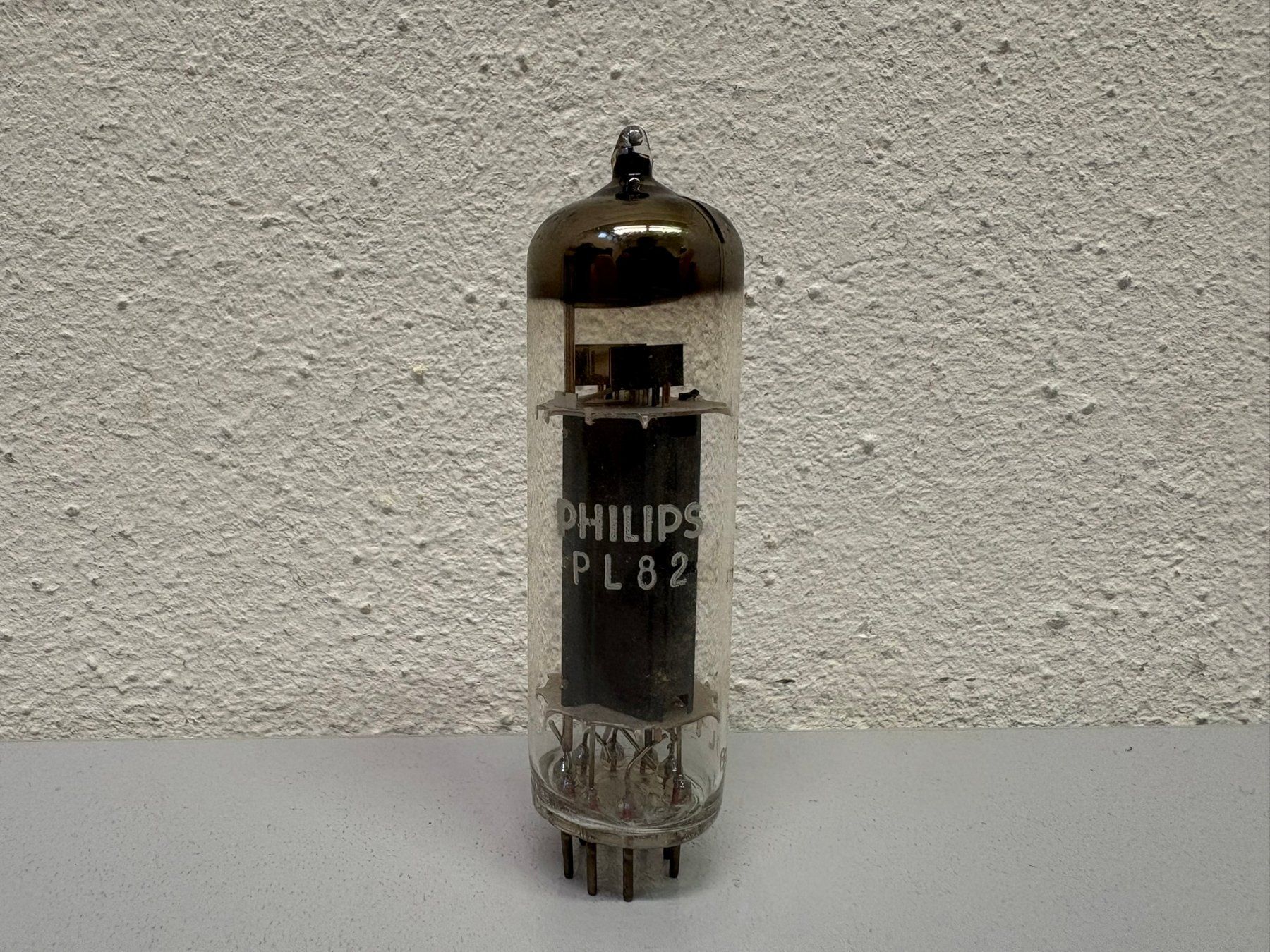 Philips Elektronikbauteile: Philips PL 82 – Gebraucht aus Hochdorf von av-electronics 1