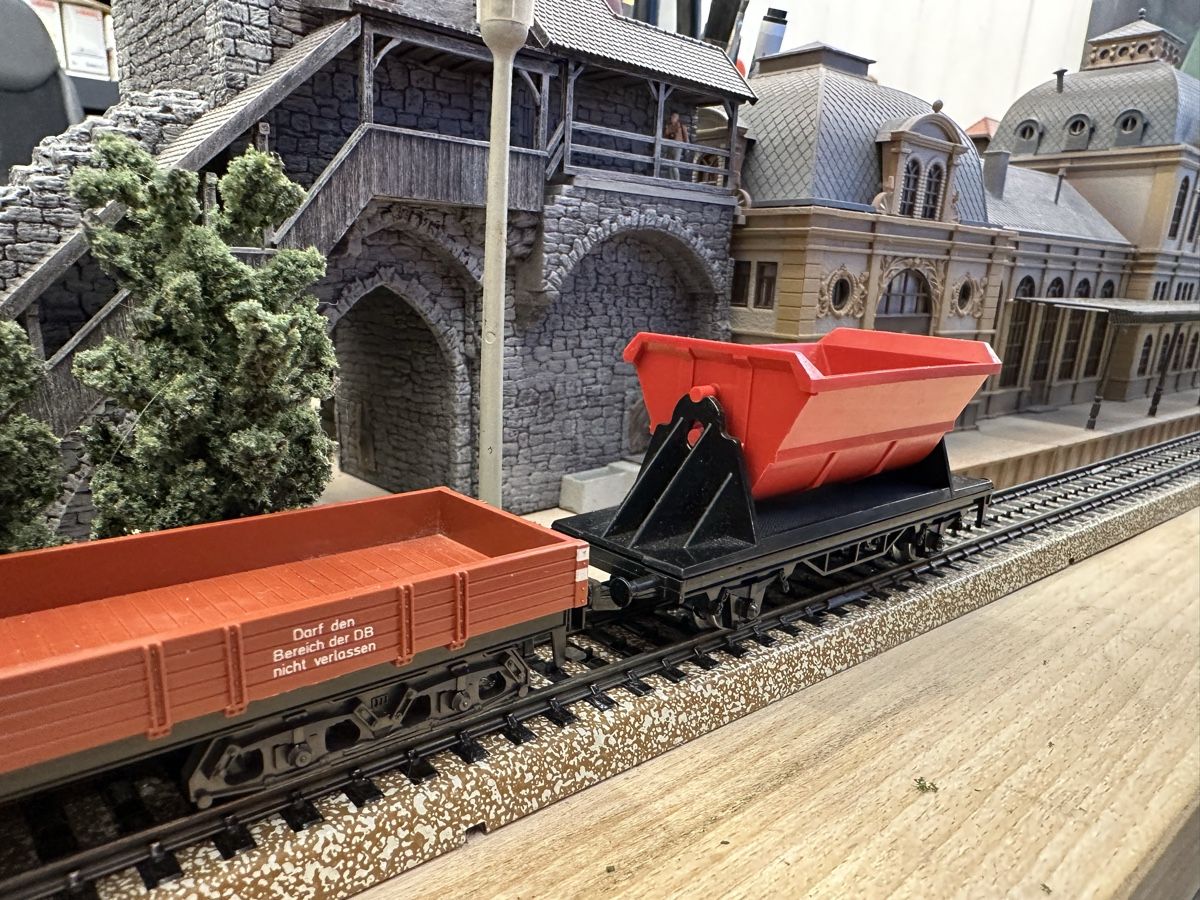 Märklin Modelleisenbahnen: Märklin Konvolut 9x Güterwagen – Gebraucht aus Lupsingen von New-Haven 3