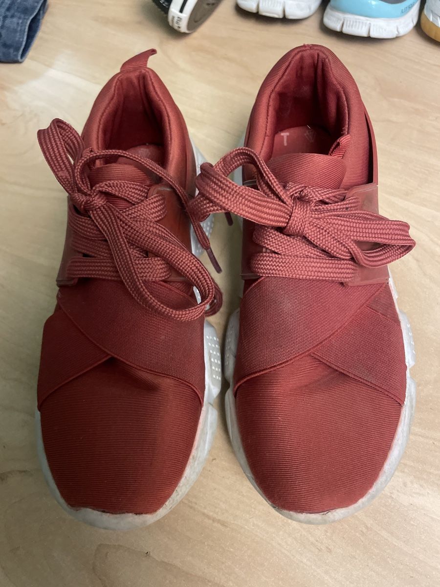 Scarpe per ragazze: Süsse Sneaker Gr. 36 – Usato da Obergerlafingen venduto da cabo4 1