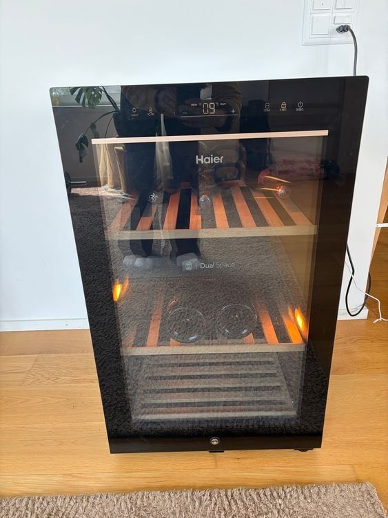 Haier Frigoriferi: Haier Weinkühlschrank – Usato da Windisch venduto da Laura_1991 2