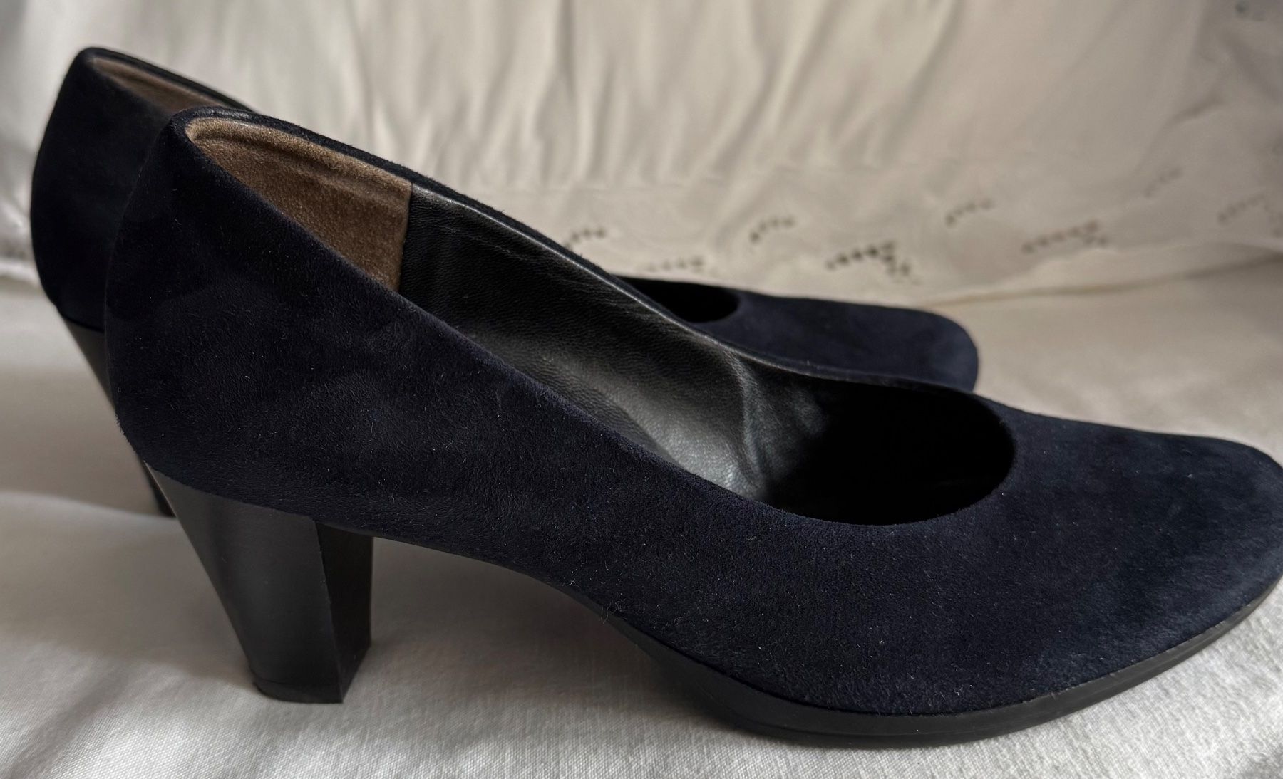 Paul Green Scarpe da donna: Paul Green Echtleder Pumps, Gr. 37, Dunkelblau – Usato da Saanen venduto da aom01 2