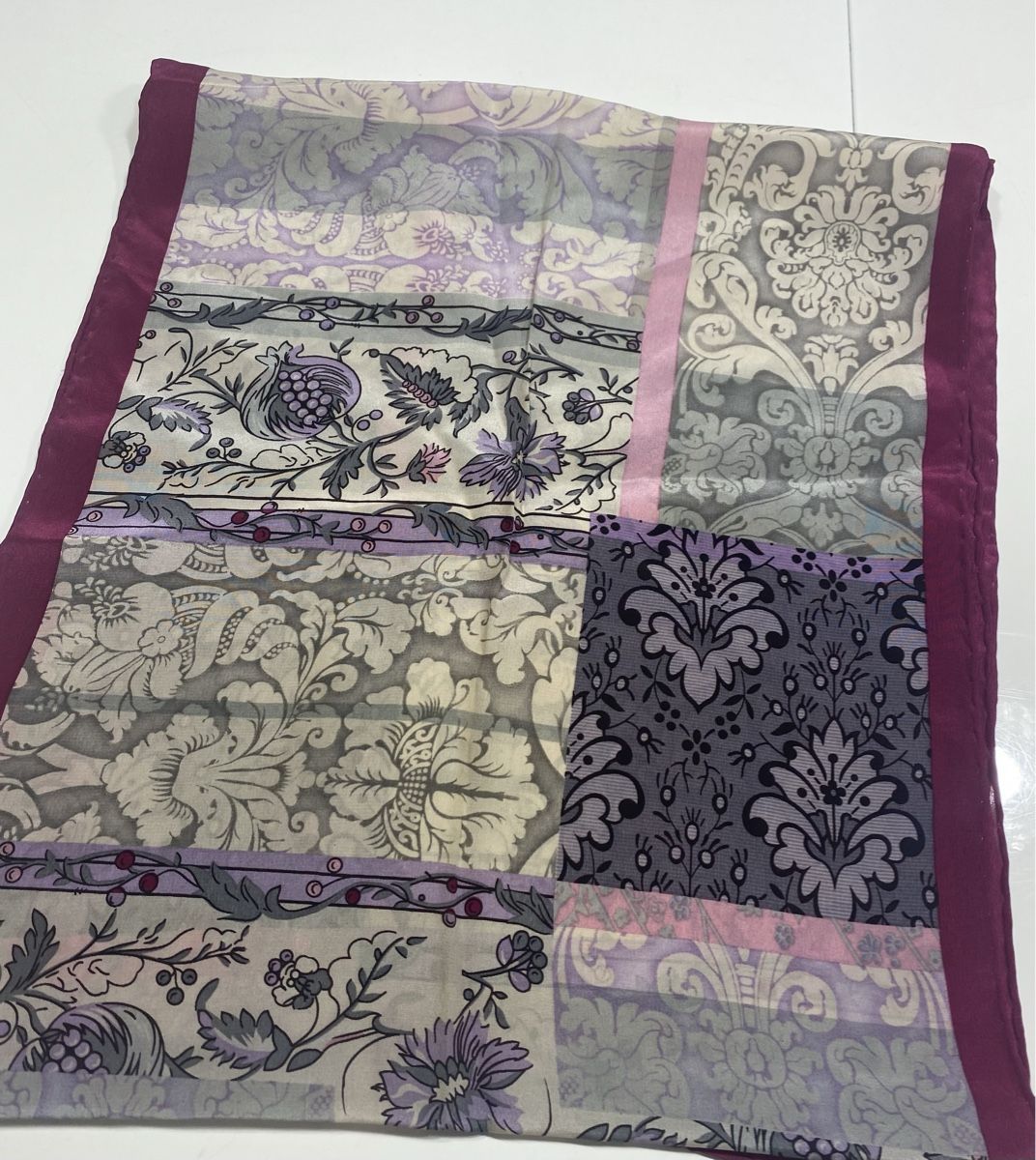 Foulard & Sciarpe: Seiden Schal 🌸 – Usato da Opfikon venduto da Luis144 9