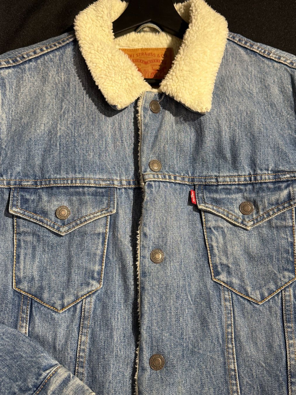 Levi's Giacche: LEVI'S SHERPA "MADE IN U.S.A" DENIM JACKET SZ: M – Usato da Cortaillod venduto da Stay_Alive_vintage 4