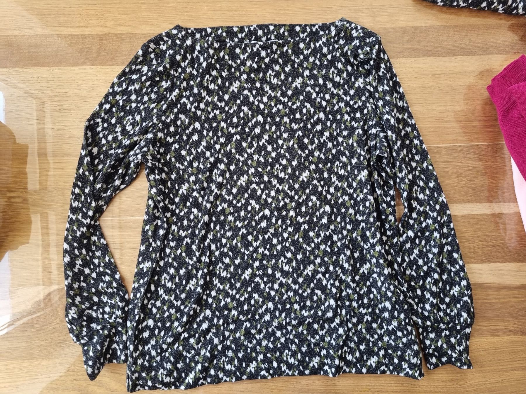 Kleiderpakete: Kleiderpaket Pullover, Gr.M - 6-teilig – Gebraucht aus Uetikon am See von Zimetstern1.0 2