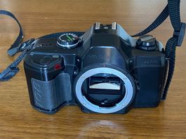 Yashica 108 Multi Program – Spiegelreflexkamera – defekt