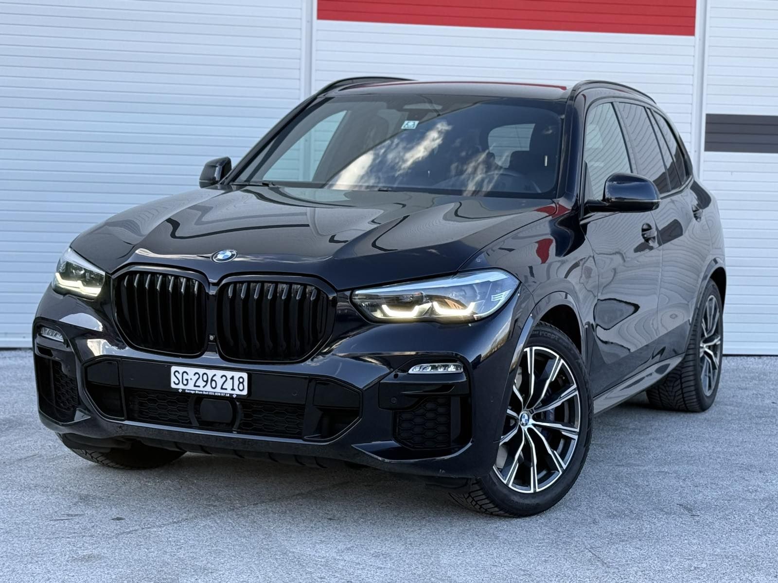 BMW Automobili: BMW X5 3.0 D M SPORT 2019 – Usato da St.Gallen venduto da Ibre81