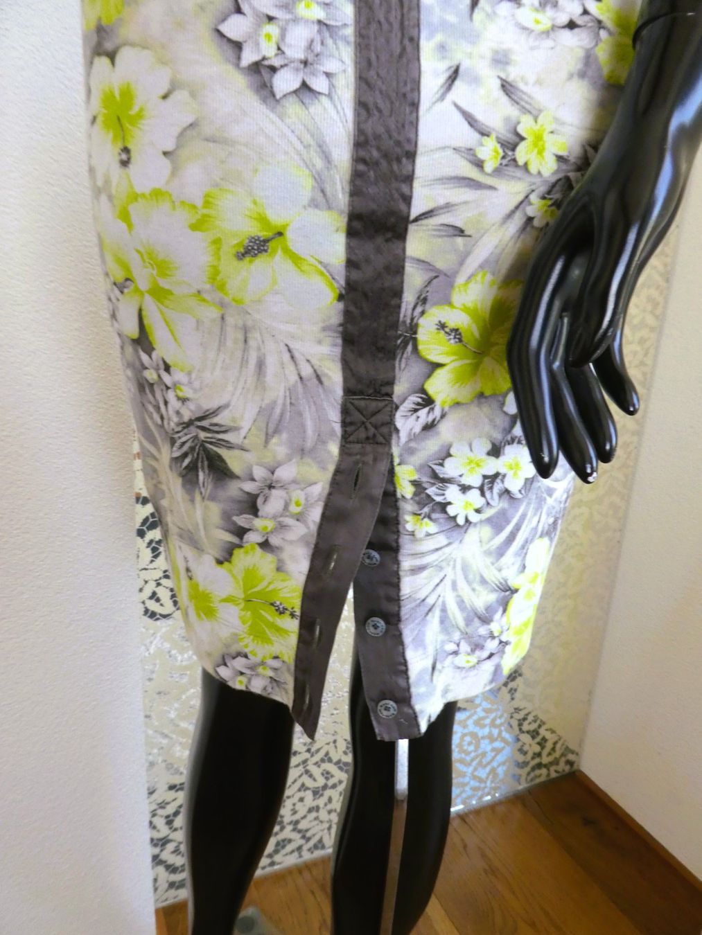 Marc Cain Vestiti: MARCCAIN Sommer Kleid Seidendetails, Gr. N4/40 – Usato da Berneck venduto da chouchou1415 4
