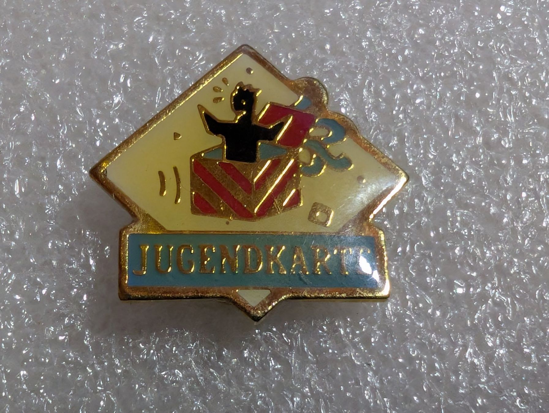 Plaketten & Abzeichen: Ansteckpin 245: Jugendkarte – Gebraucht aus Oppligen von Pin-Fall-Shop