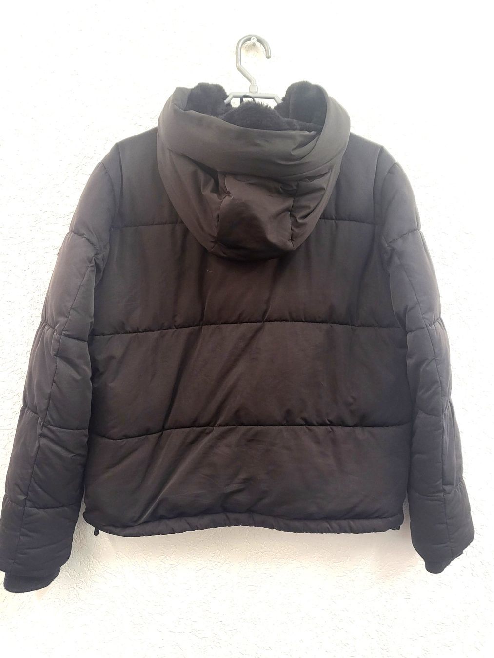 Tommy Hilfiger Jacken: Dicke Winterjacke von Tommy Hilfiger – Gebraucht aus Brütten von Diana098 3