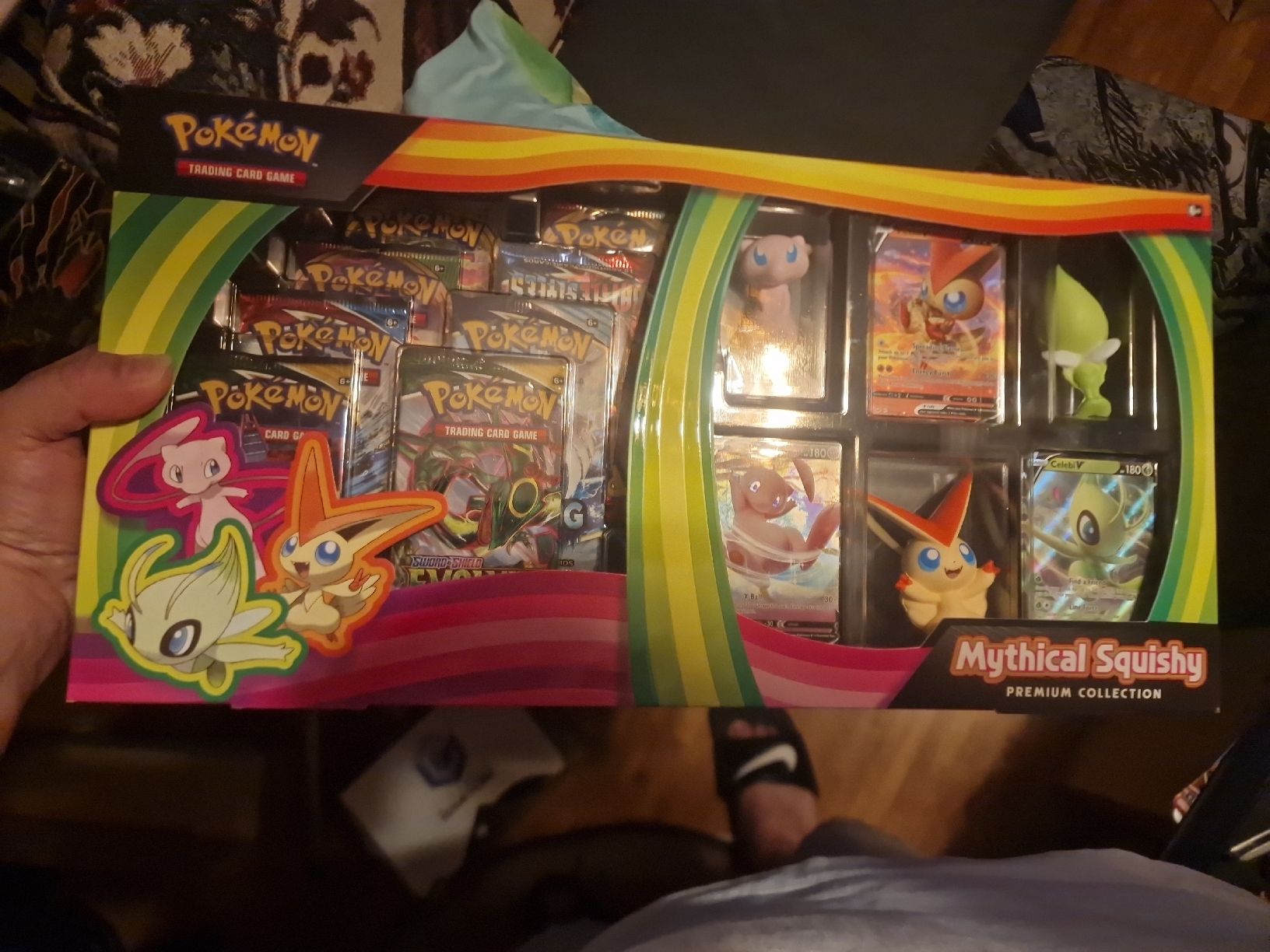 Pokémon Carte collezionabili: Pokémon Mythical Squishy Premium Collection Scellée – Nuovo e nell'imballaggio originale da Bulle venduto da ned_msw7