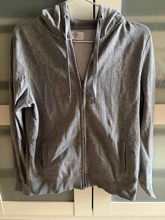Vestes: Graue Hoddy Jacke – D'occasion à Belp par mia_5cm6 1