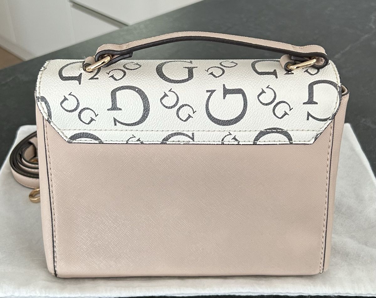 Guess Borse da donna: Guess Handtasche – Usato da Wolfhausen venduto da Nihei 1