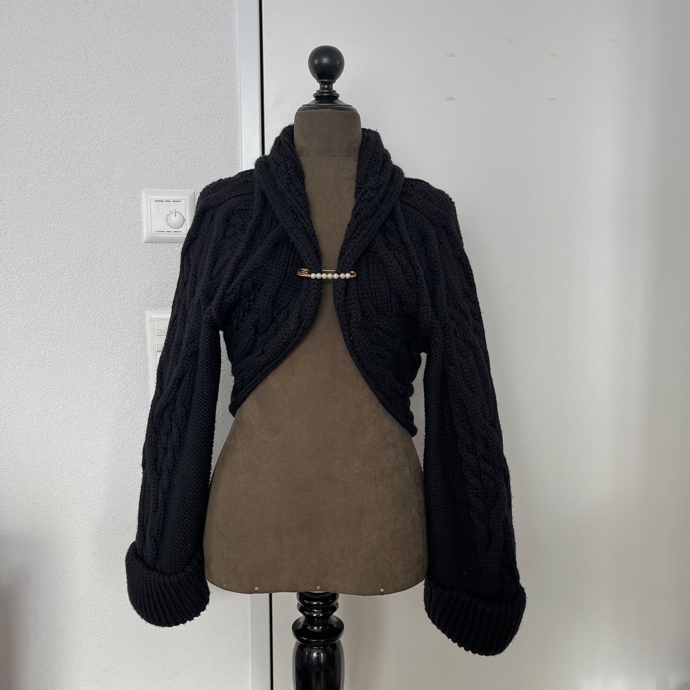 Maglioni & Felpe: Valentino Couture Winter 2008 Cardigan – Nuovo (secondo la descrizione) da Zug venduto da saskia-chiara
