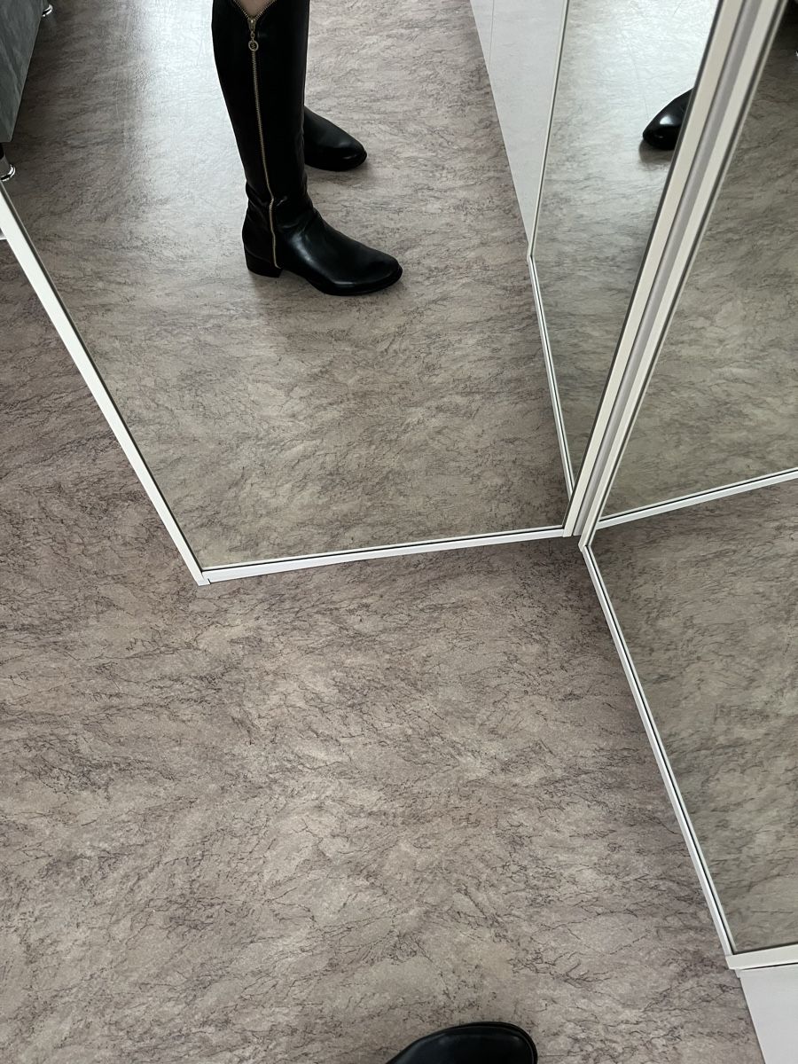 Scarpe da donna: Elegante schwarze Stiefel Gr. 40 – Nuovo (secondo la descrizione) da Rüfenacht venduto da lilly_67