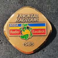 W246 - Brosche Fricktal Radtour 1985 MIBA Radio Basilisk