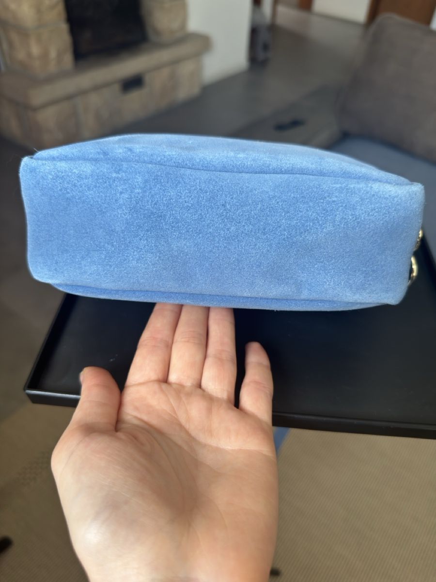 Levi's Sacs femmes: Sac Levi’s en daim bleu clair – cuir véritabl – Neuf (Voir description) à Vuippens par Anna_as 5