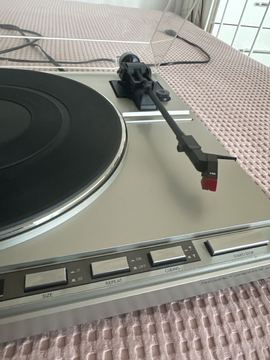 Toshiba Plattenspieler: Plattenspiler Tosiba  SR-B30F – Gebraucht aus Hitzkirch von cla_2llc 2