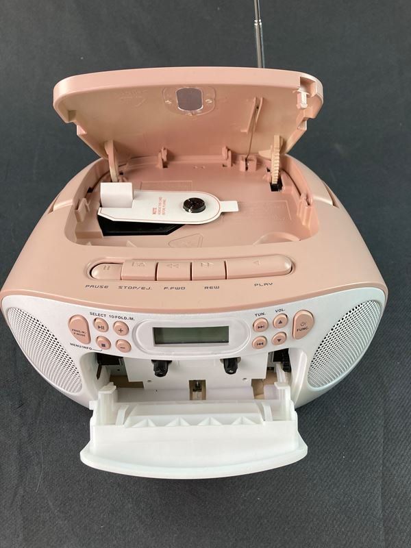 Radio: REFLEXION | Boombox  | CD, Kassette, Radio – Nuovo (secondo la descrizione) da Wittenbach venduto da Restwert_St-Gallen 3