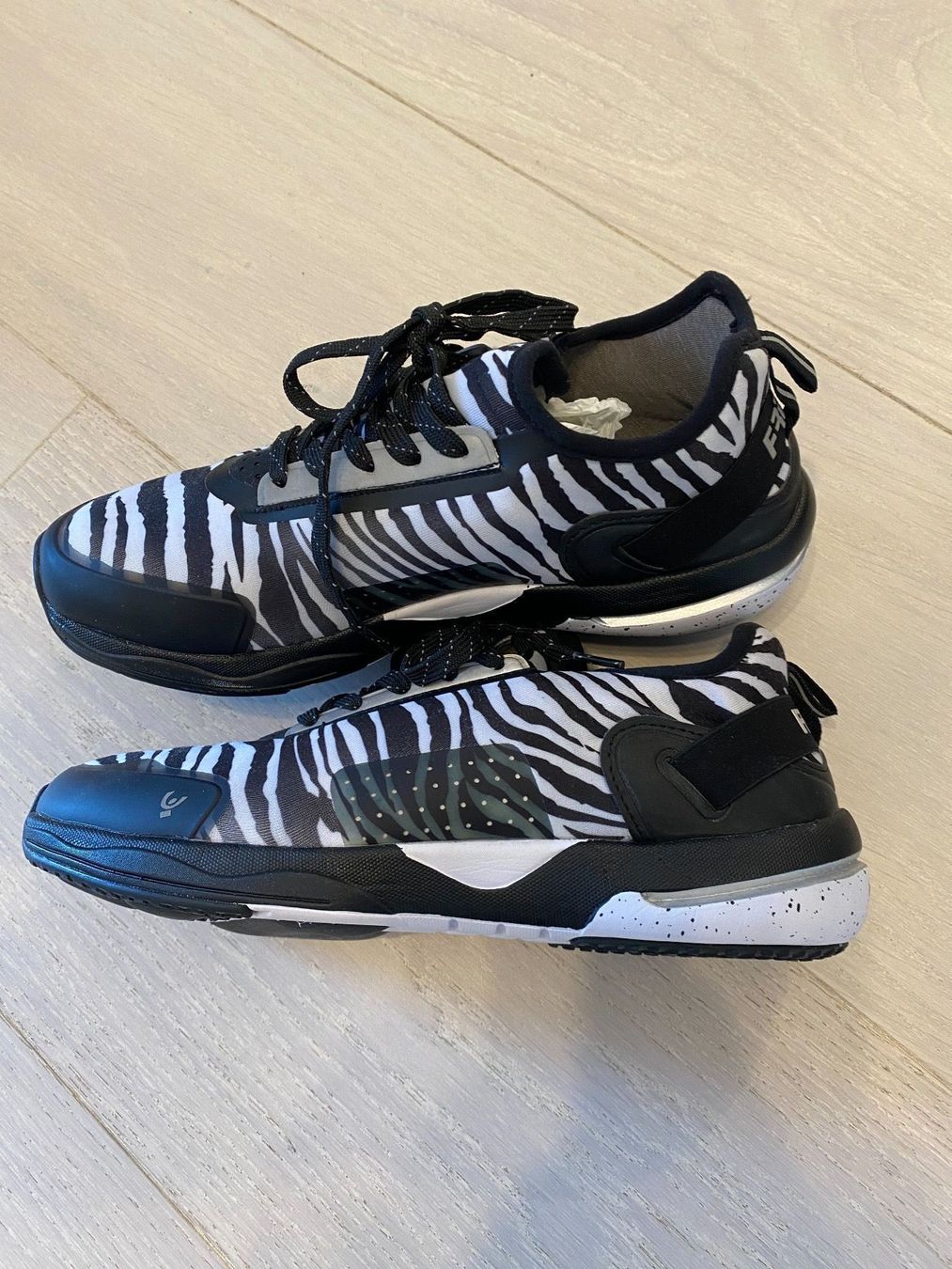 Scarpe da donna: Freddy sneaker Animal print new – Nuovo (secondo la descrizione) da Wollerau venduto da bod_25yw 6