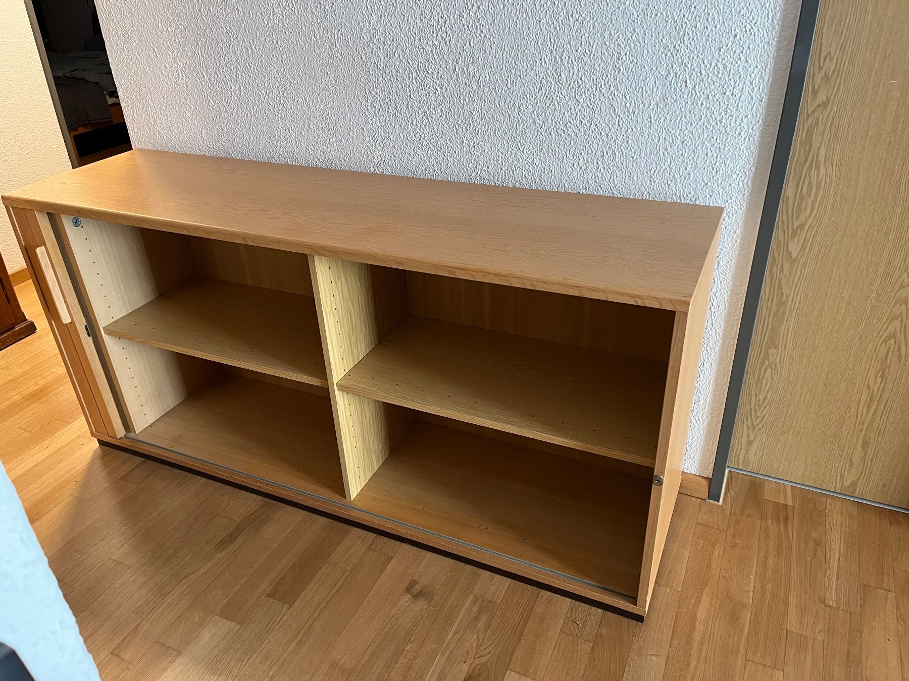 Armadi: Schiebetürschrank / Lateralschrank – Usato da Gebenstorf venduto da Expedition 2
