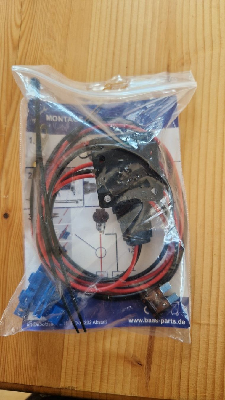 Tutti i ricambio per moto: Steckdose fürs Motorrad – Nuovo e nell'imballaggio originale da Winterthur venduto da CherrySchott 1