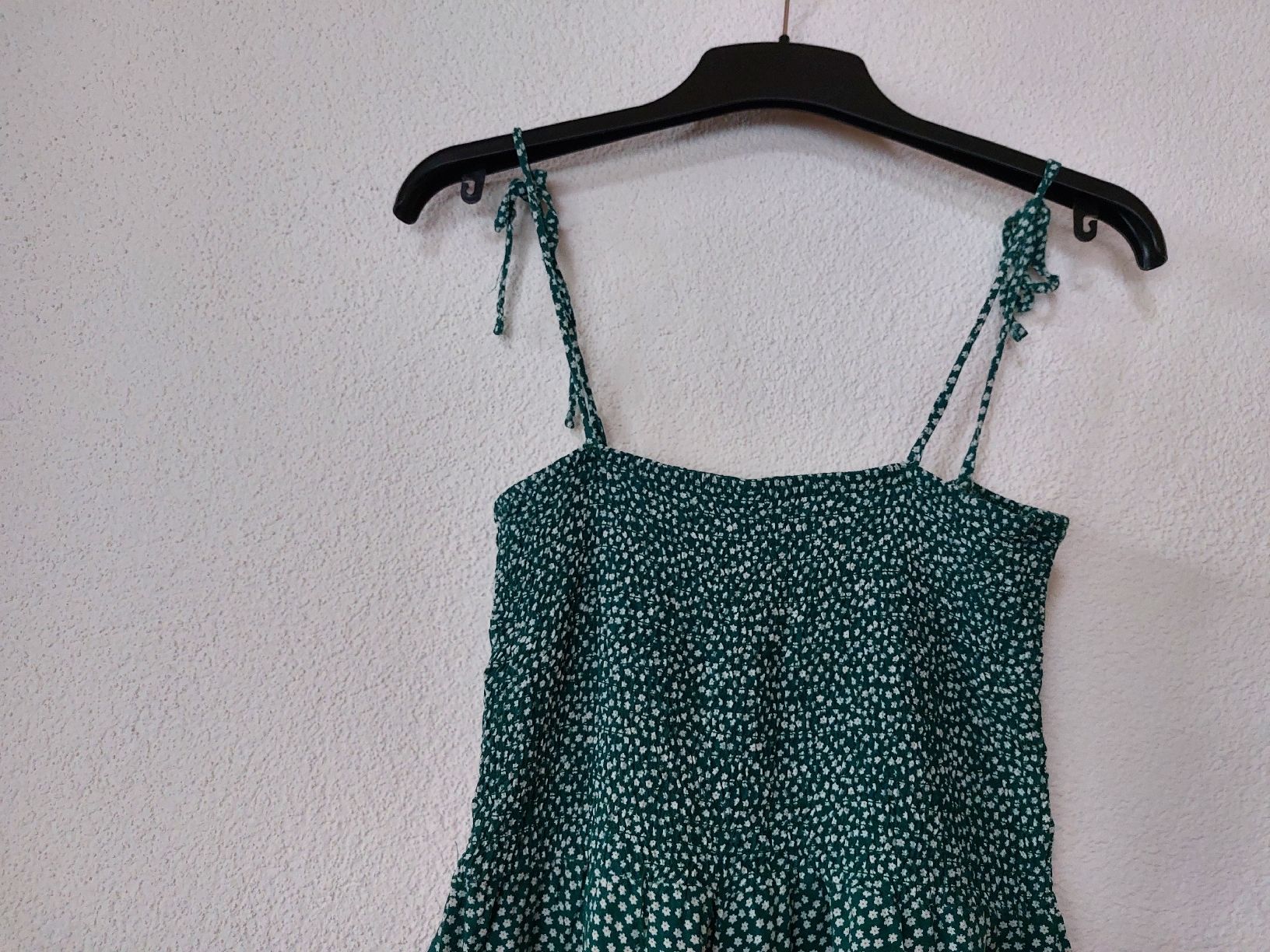Jumpsuits: Sommerjumpsuit mit Blumenmuster  – Gebraucht aus Effingen von roe_7mb7 1