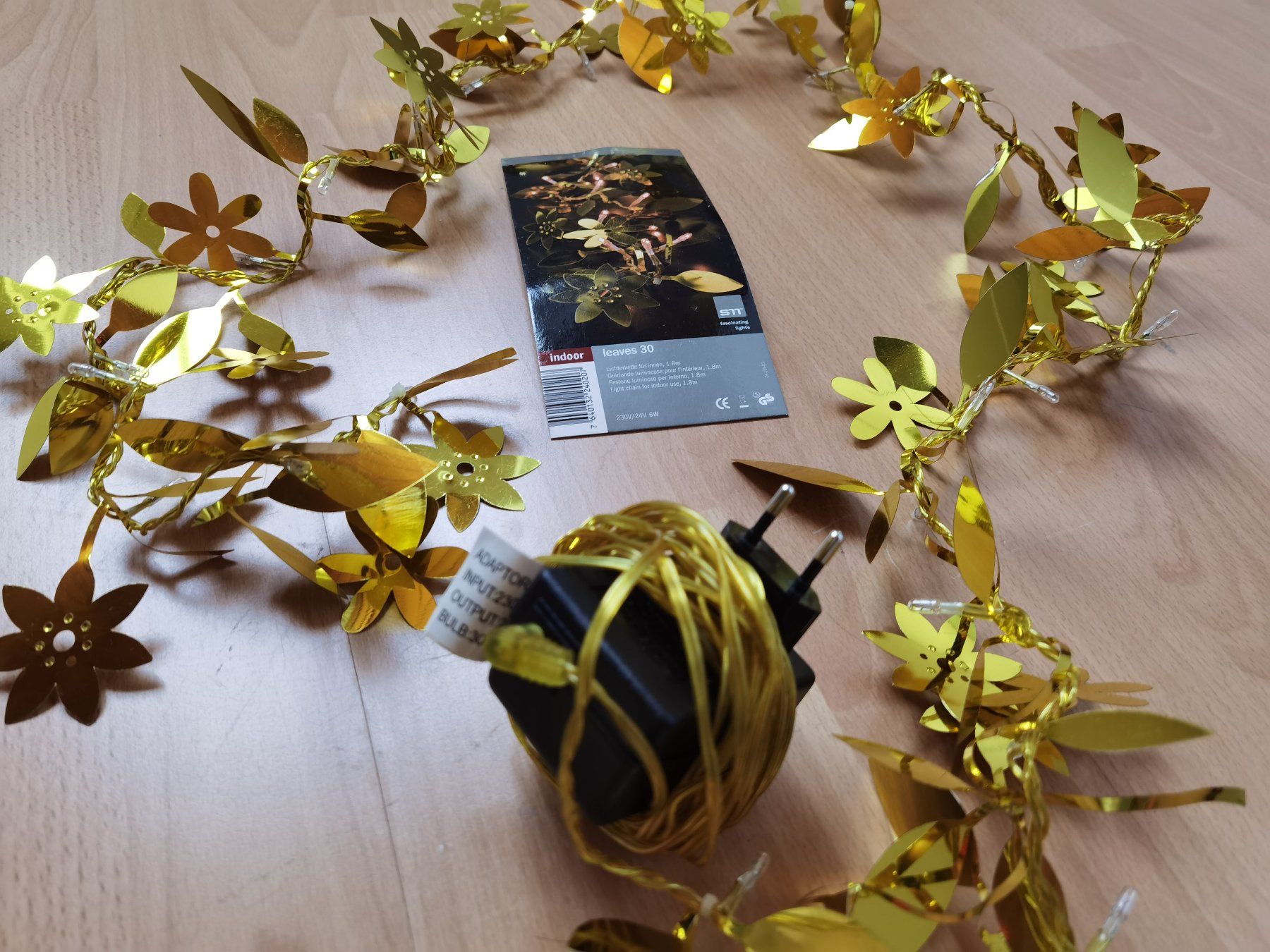 Ghirlande e barre luminose: Lichterkette_1.8m_Indoor – Usato da Roggwil BE venduto da mocca01 2