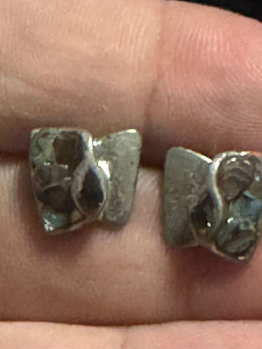 Ohrringe & -stecker: Schöne ohrenringe solten Silber sein da ich n.Silber vertrag – Gebraucht aus Basel von Ajscha7o1 1