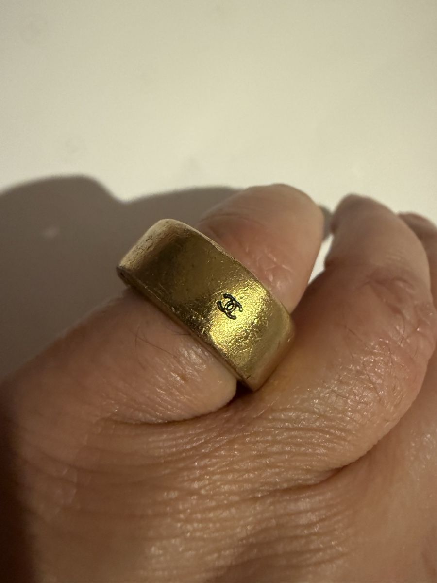 Chanel Anelli: Chanel bague vintage originale 1.- – Usato da Lausanne venduto da Tounitz
