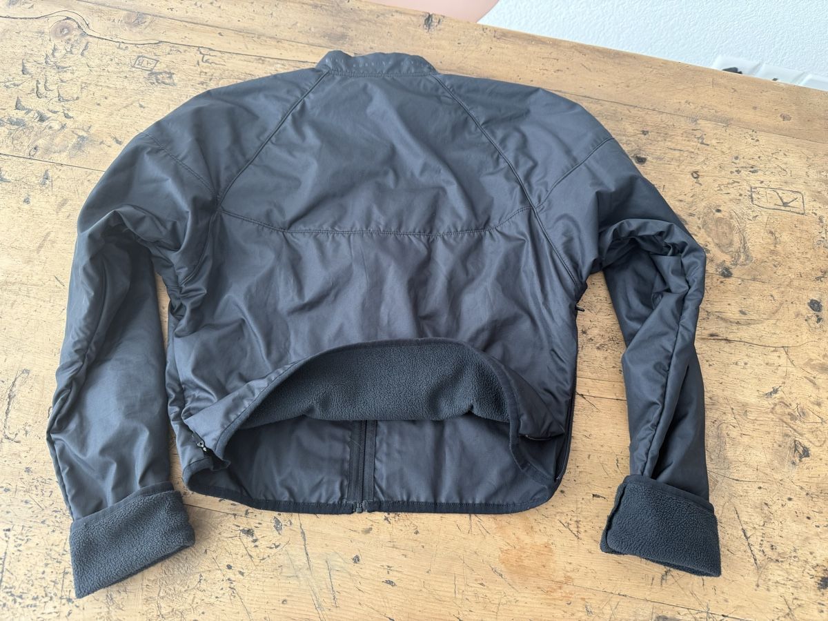 Nike Giacche: Nike Running schwarze Jacke XS – Nuovo (secondo la descrizione) da Oberwil-Lieli venduto da Claudine_1988 4
