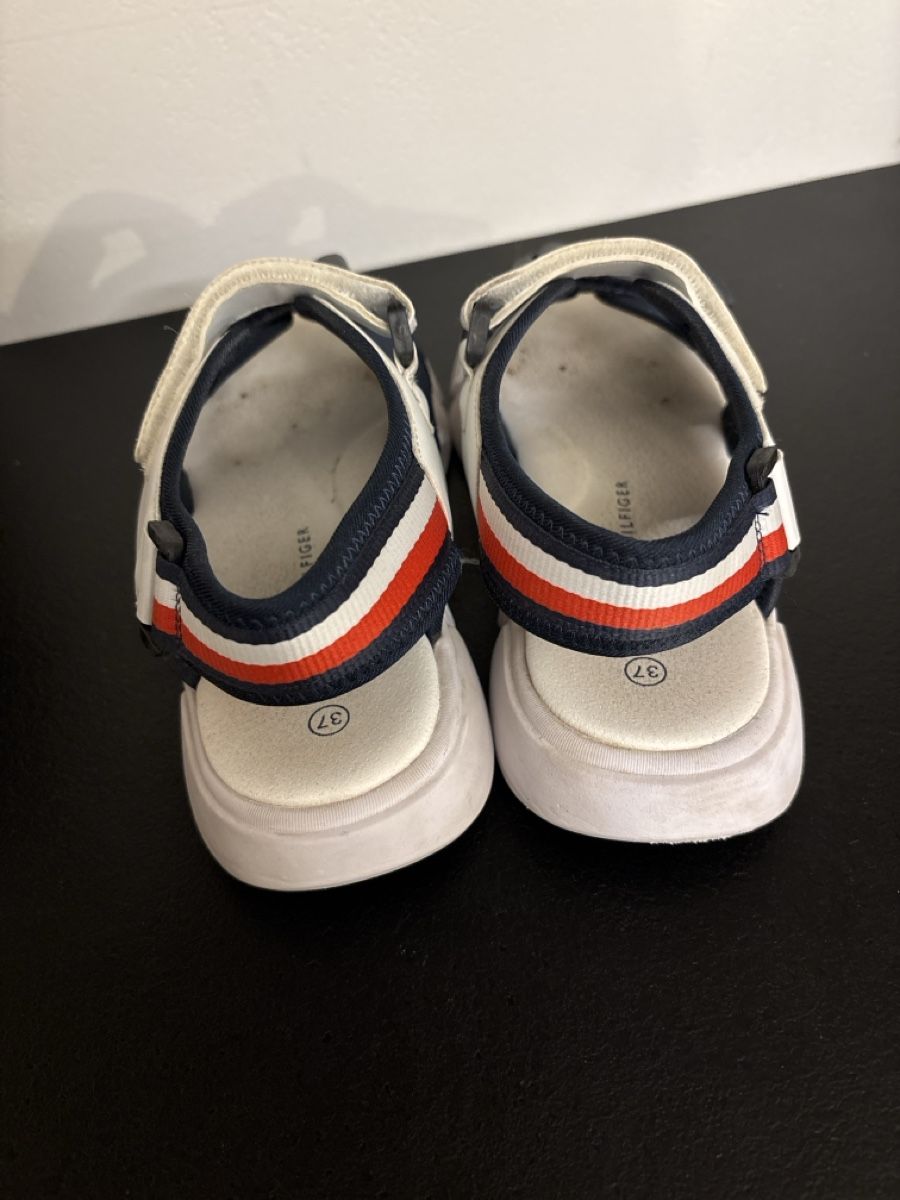 Tommy Hilfiger Scarpe da uomo: Tommy Hilfiger Sandale, Gr. 37 – Usato da Rifferswil venduto da hermyshermy 2