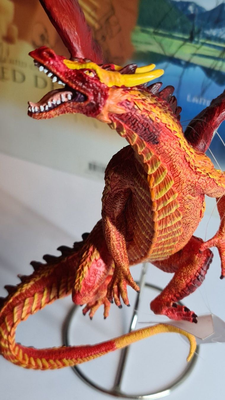 Statuette: The Tudor Mint, fliegender Roter Drache – Usato da Aesch BL venduto da pri_fp8t 3