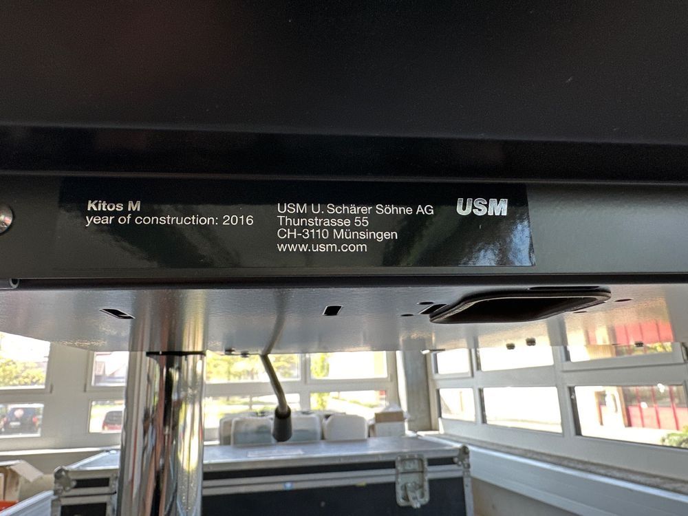 USM Schreibtische: USM Kitos M 100x200 – Gebraucht aus La Tour-de-Peilz von dam_x89d 4
