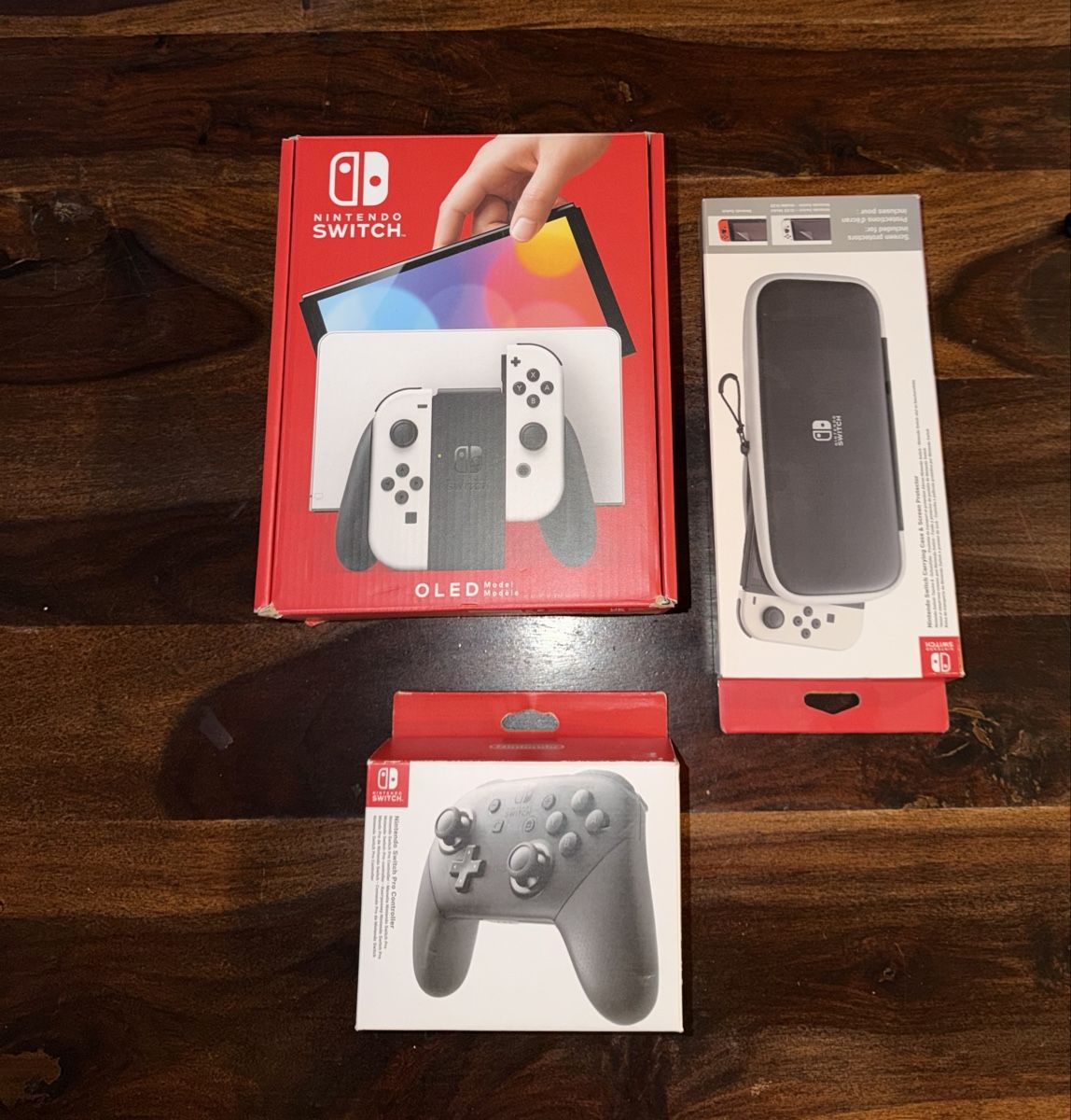 Nintendo Konsolen: Nintendo Switch OLED + Pro Controller + 5 Spiele – Gebraucht aus Zürich von Dani_46 1