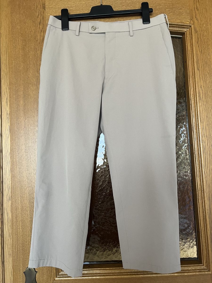 Uniqlo Pantaloni: Herren Hose beige UNIQLO 7/8 – Nuovo (secondo la descrizione) da Chur venduto da van_hnc6