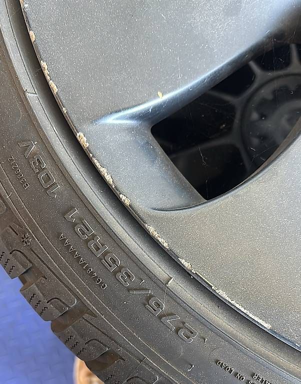Pneumatici & Ruote complete: Roues hiver tesla model Y performance – Usato da Vouvry venduto da gra_vtp7 2