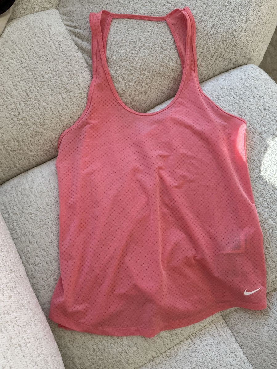 Nike Top: Nike Dry-Fit Sports Top – Nuovo e nell'imballaggio originale da Zürich venduto da di_archive