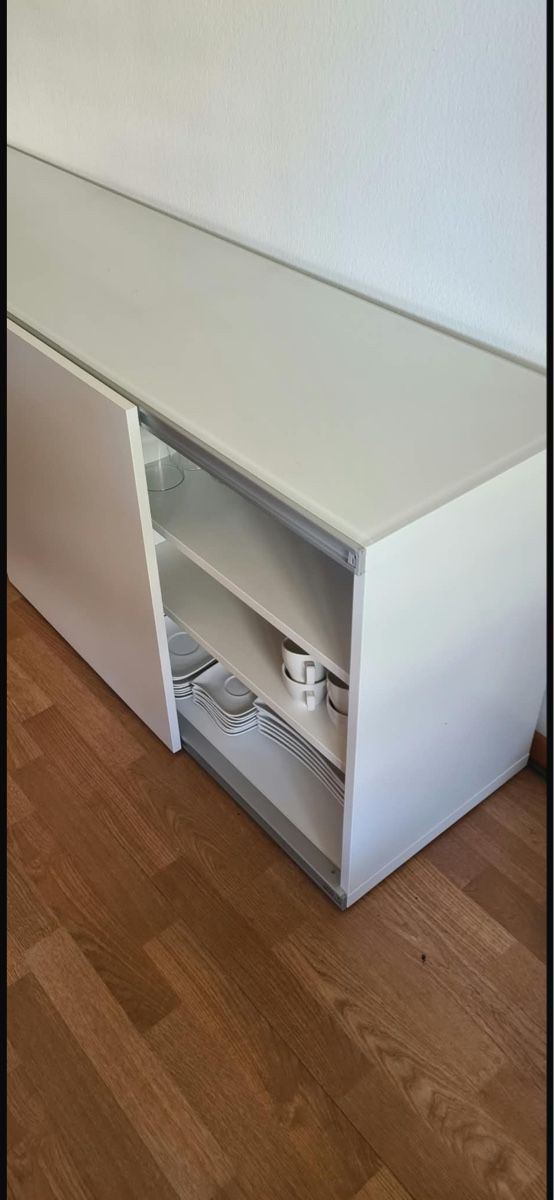 Ikea Meubles TV: Ikea Sideboard Weiss – D'occasion à Pratteln par amarinchen 2
