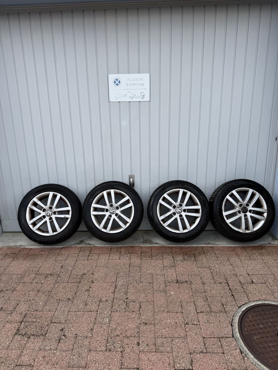Pneumatici & Ruote complete: Roues complète hiver VW Golf 5x112  – Usato da Biel/Bienne venduto da Gualtieri_10