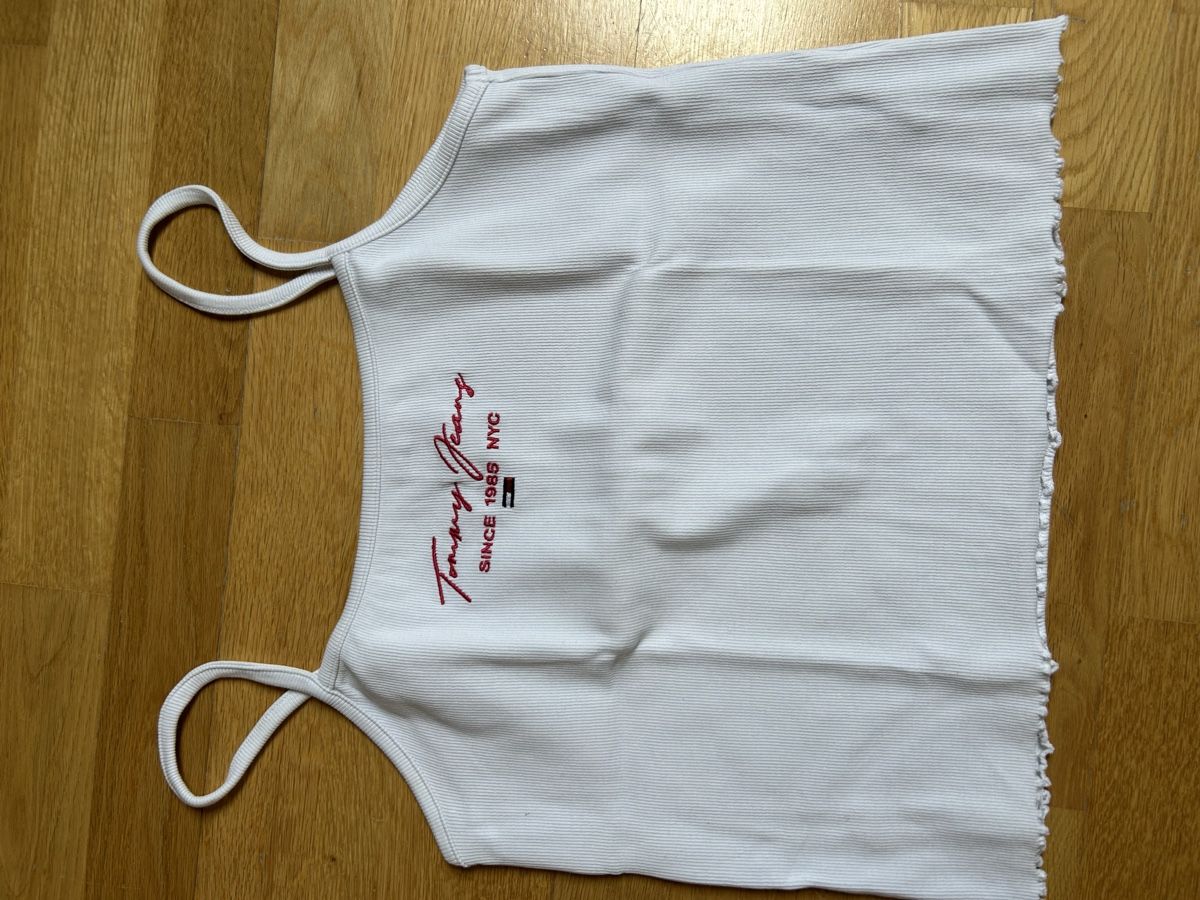Tommy Hilfiger Top: Top Tommy Hilfiger XL – Usato da Daillens venduto da guisepa