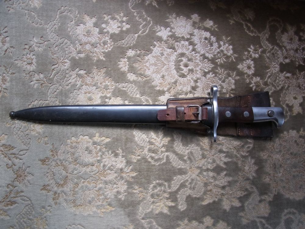 altes CH Armee Bajonett..... (Gebraucht) in Uezwil für CHF 30 – mit ...