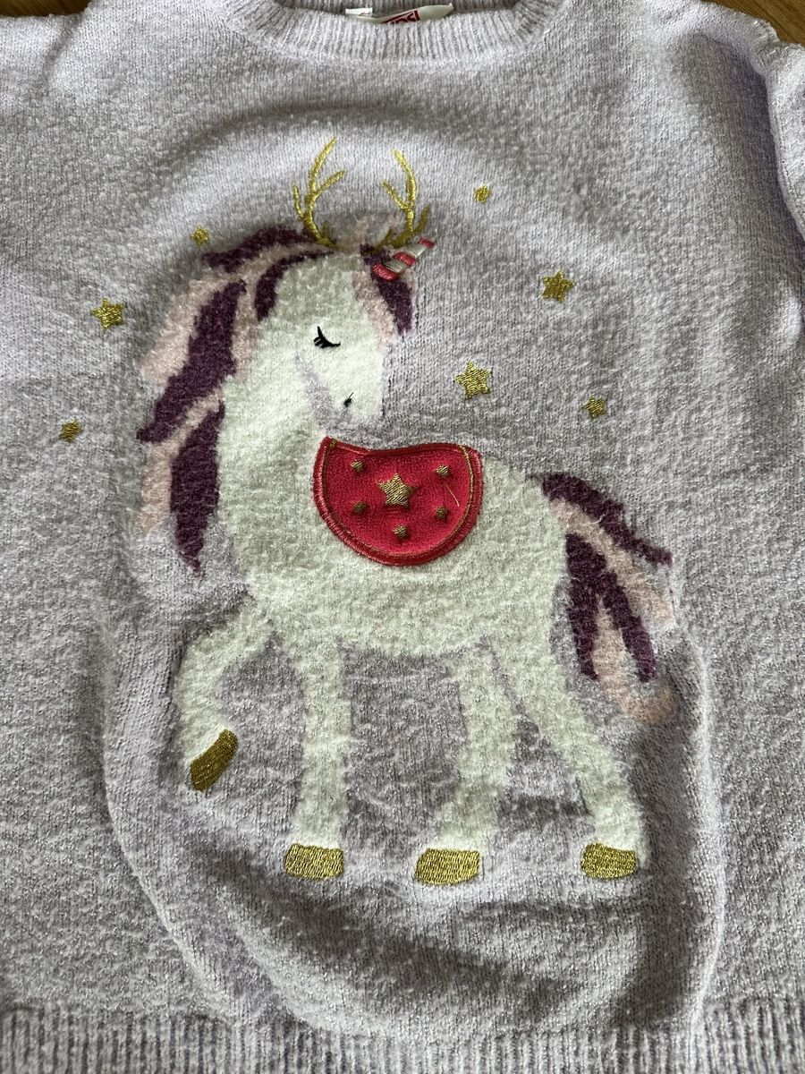 Maglioni & Felpe: kuschliger Pullover mit Einhorn Motiv Gr. 122 – Usato da Buchrain venduto da eule2109 1