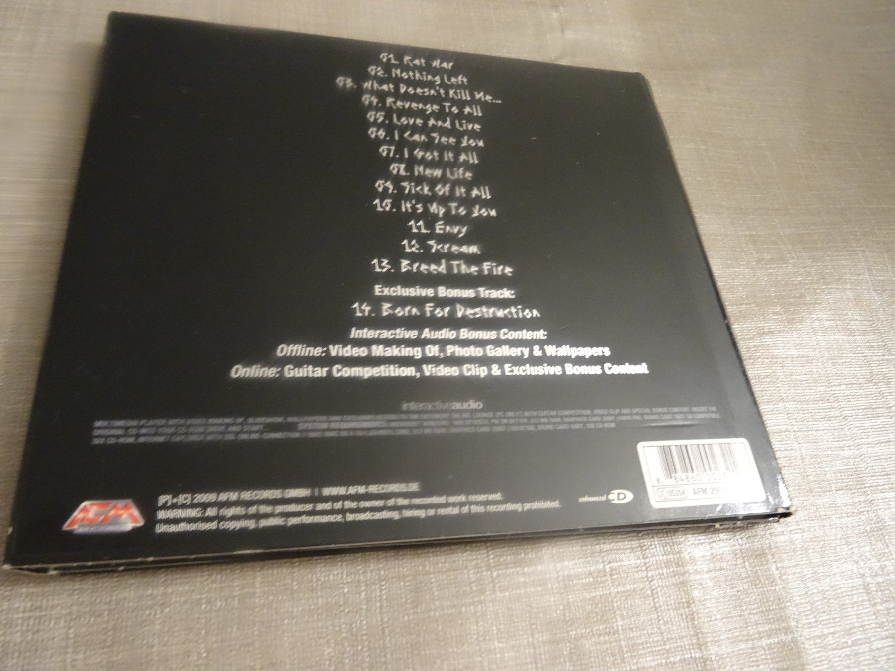 CDs: Ektomors - What doesn't kill me CD – Gebraucht aus Olten von Disc-Ausverkauf 1