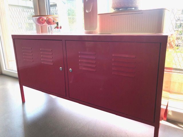 Ikea PS Schrank Rot Kaufen auf Ricardo