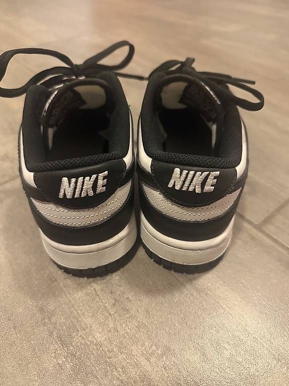 Nike Herrenschuhe: Nike dunk low neuwertig 40 – Gebraucht aus Tschingel von the_9smy 1
