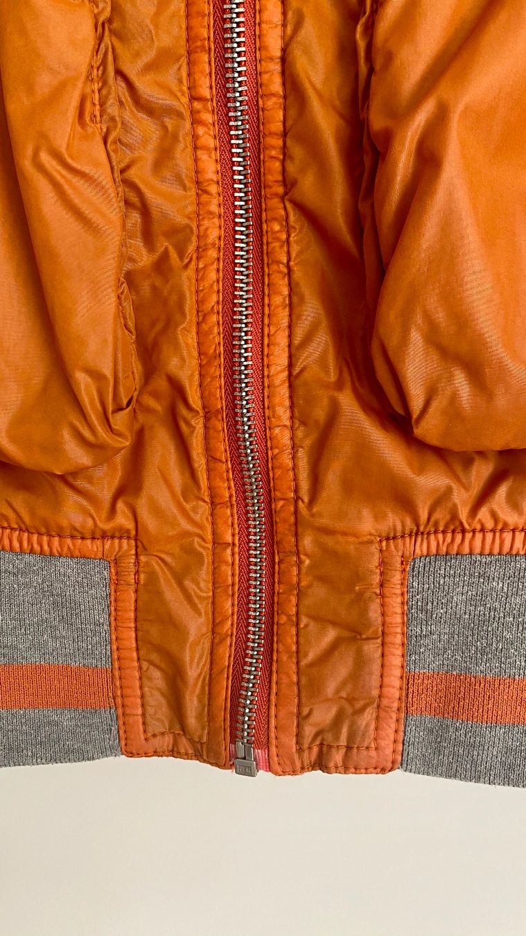 Calvin Klein Jacken: Leichte Jacke von Calvin Klein, Grösse 36. – Gebraucht aus Heiligenschwendi von maerchen2008 2